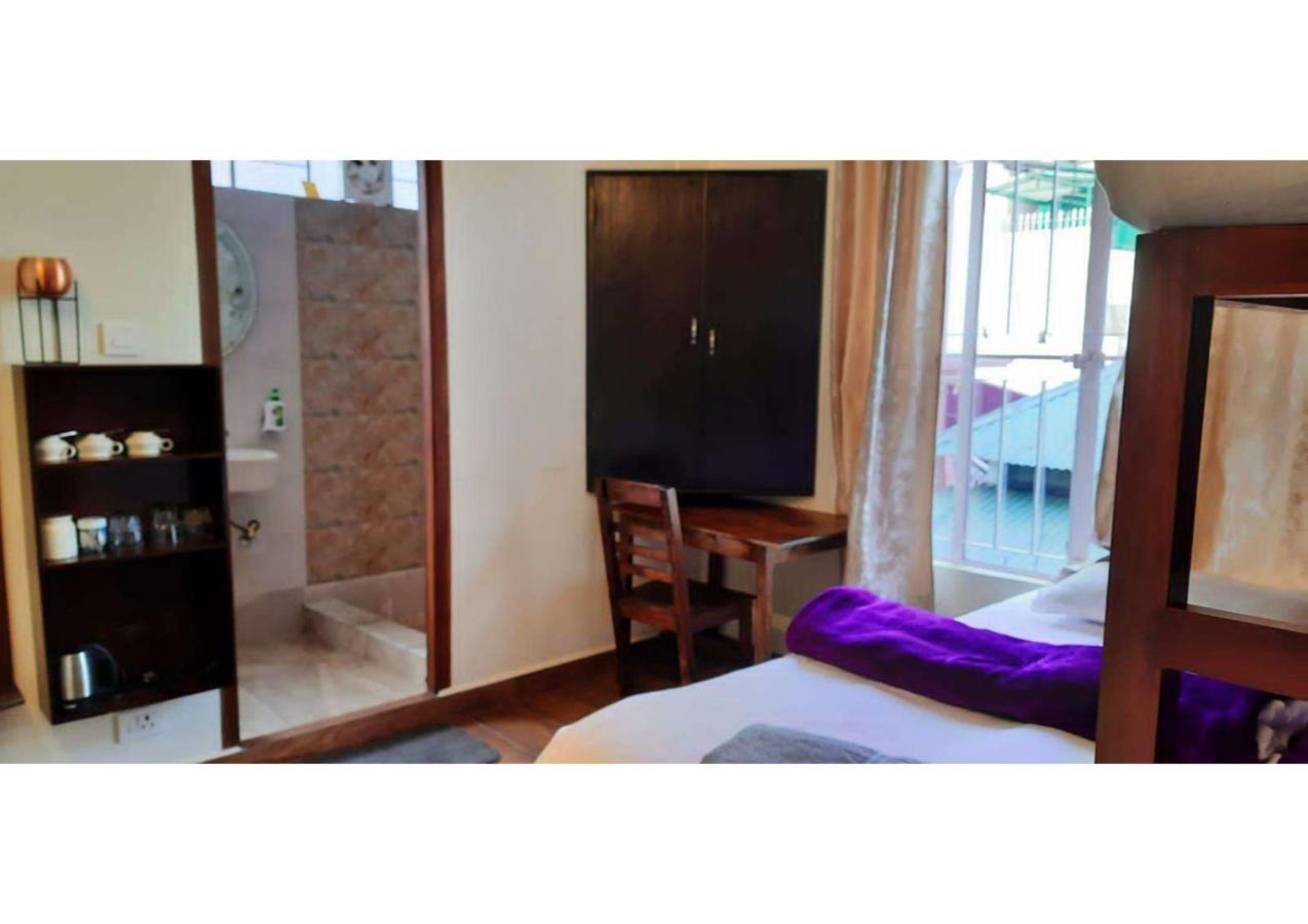 East Blue Homestay Shillong Exteriör bild