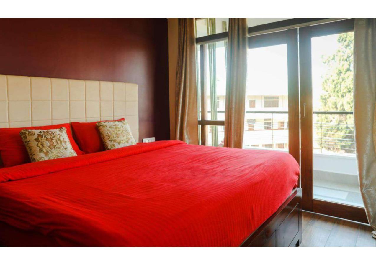 East Blue Homestay Shillong Exteriör bild